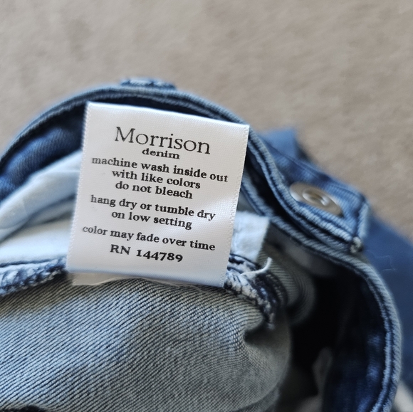 Morrison Starlet Crop Jeans In Medium Wash Size 28 - Picture 8 of 8